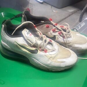 Nike Air Max Women's Sneakers - White and Gray with Red and Black Accents